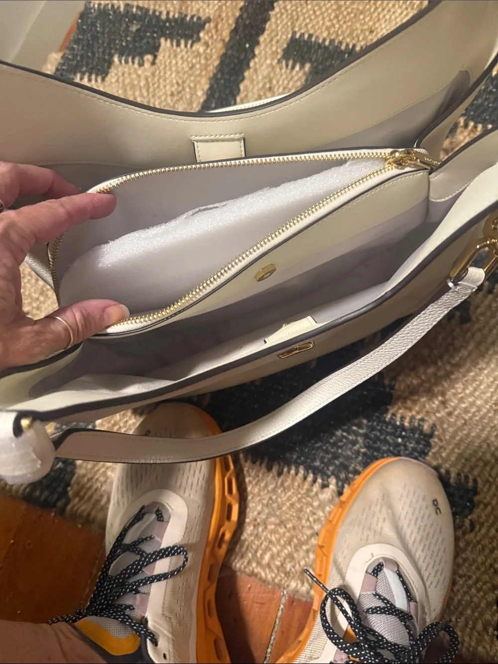 kate spade White Pebbled Leather Hobo Shoulder Bag with Gold Hardware